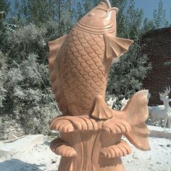 石頭鯉魚雕塑，石雕鯉魚，鯉魚雕塑