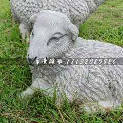 小綿羊石雕，公園動物石雕